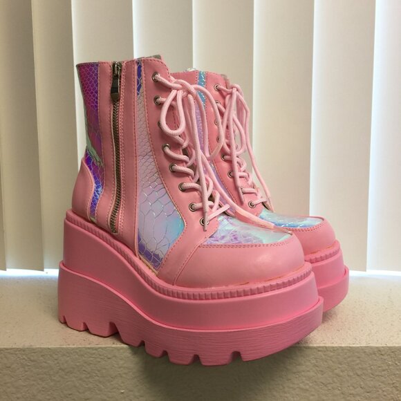 Worn once- Cape Robbin Pink Poison Platforms Boots in Pink/7 - Picture 3 of 12